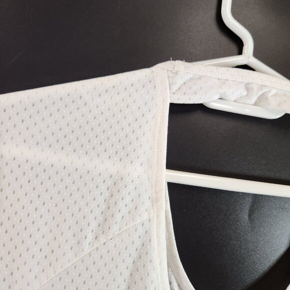 White Nike Mesh Running T-Shirt Womens Medium - Picture 8 of 12